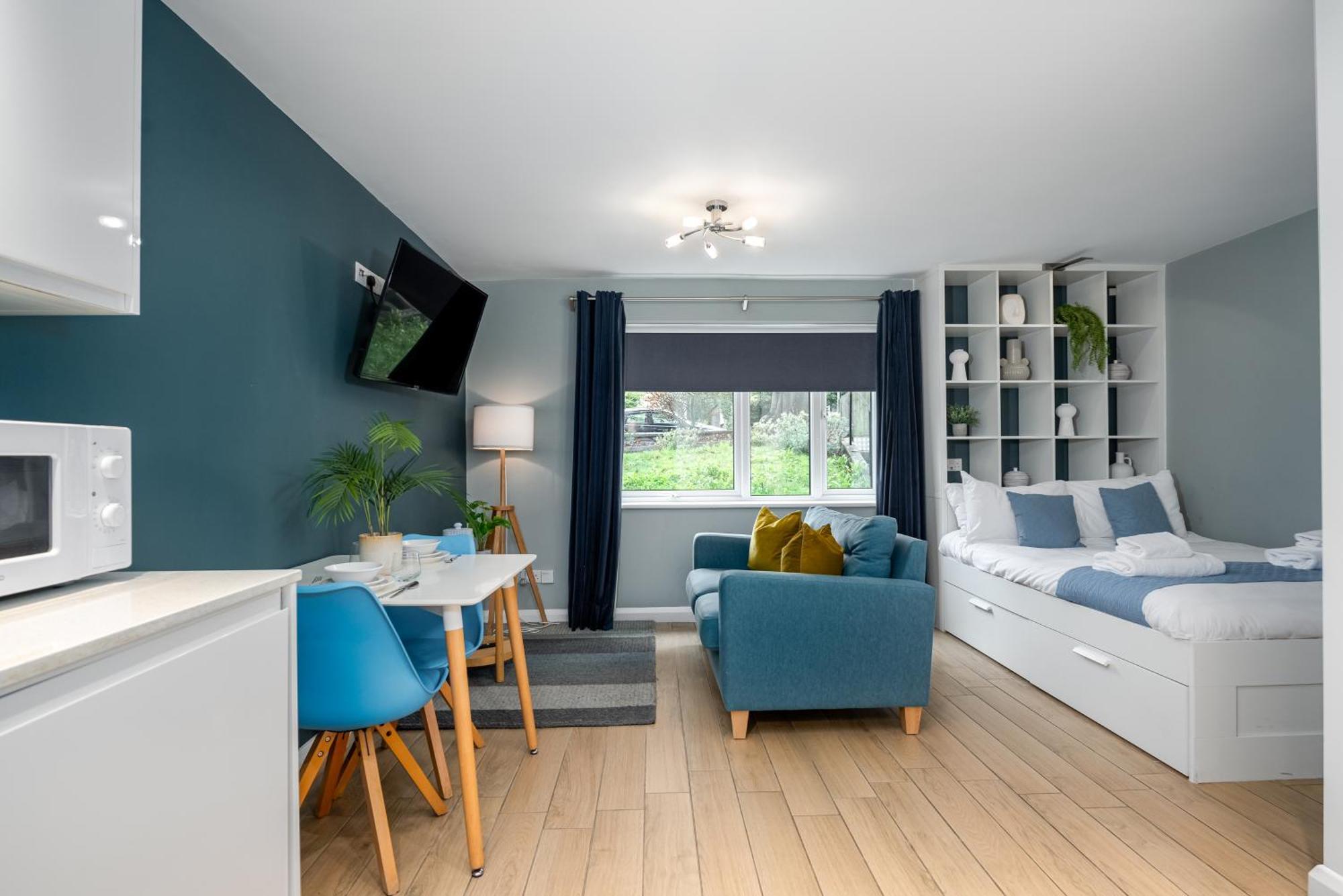 Apartment Alison Court Bristol
